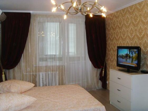 Posutochno Ponedelno Apartments - Photo3