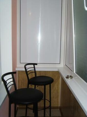 Posutochno Ponedelno Apartments - Photo4