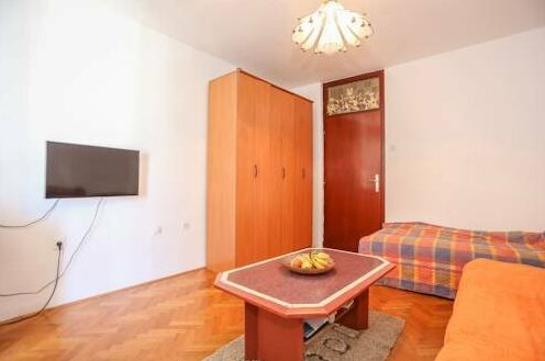Apartment Nikoleta - Photo2