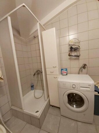 Gagi Apartment - Photo3