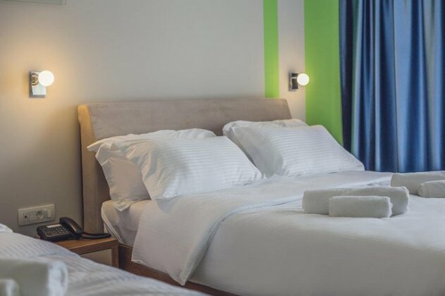Hotel Franca Bar - Photo2