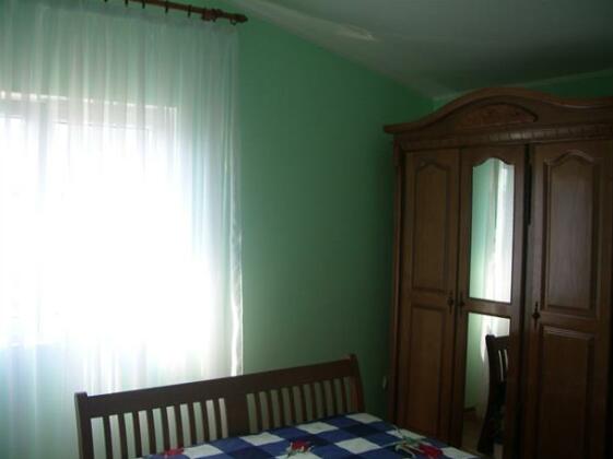 Ilino Apartments - Photo3