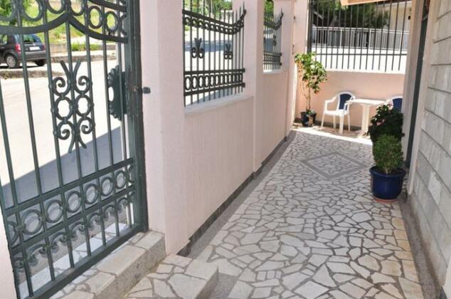 Vila Miranovic Apart-Hotel - Photo3