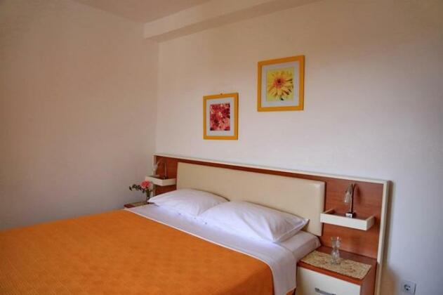 Apartments Akcent - Photo2