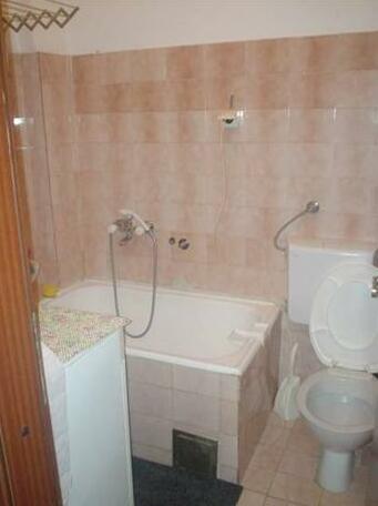 Apartments Colic - Photo5