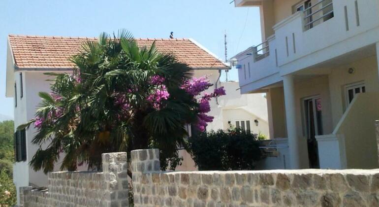 Apartmani Strahinja - Photo2