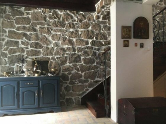 Gina's House Bjelila - Photo3