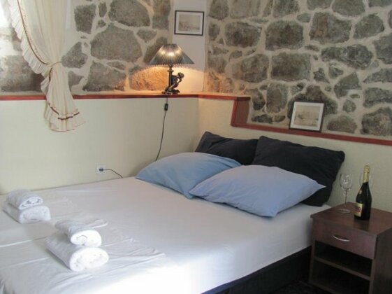 Holiday Home Brinic - Photo2