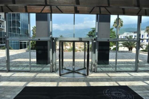 Avala Resort & Villas - Photo5