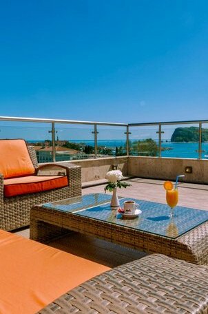 City Apartments Budva - Photo2