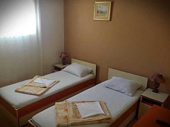 Guest House Buskovi - Photo2