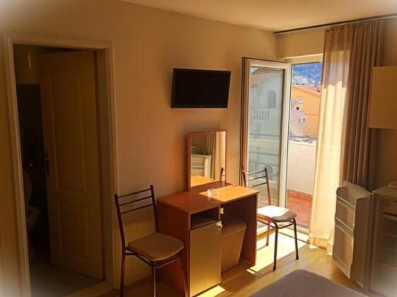 Guest House Buskovi - Photo5
