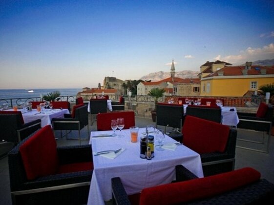 Hotel Astoria Budva - Photo2