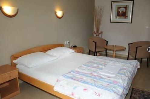 Hotel Kangaroo Budva - Photo3