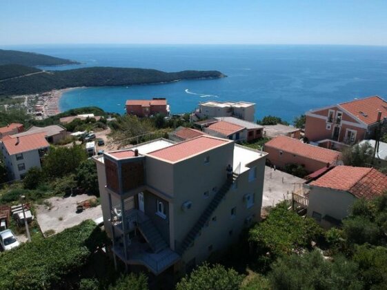 Montenegrina Apartment - Photo3