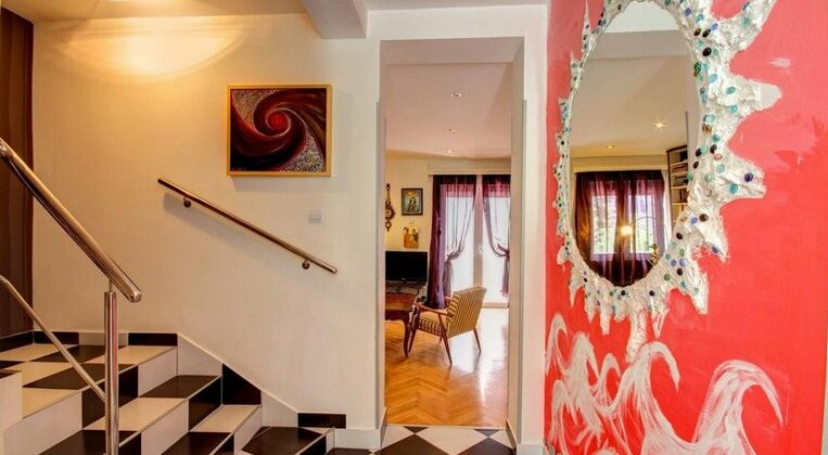 Villa Gaudi Budva - Photo2