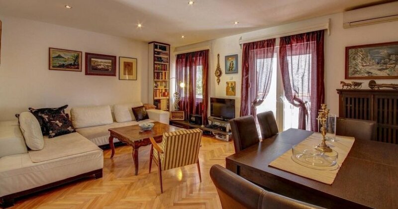 Villa Gaudi Budva - Photo5