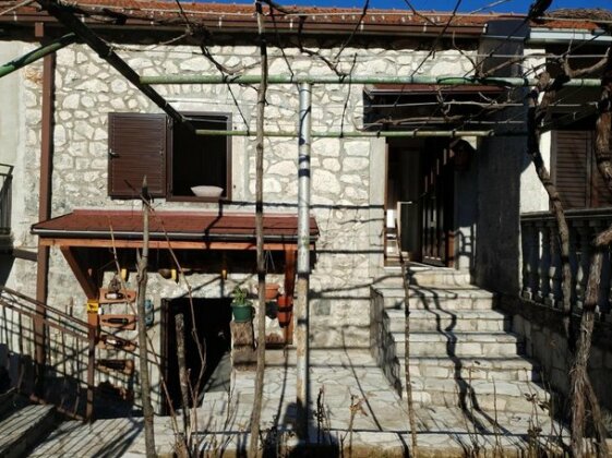 Aleksa - Photo2