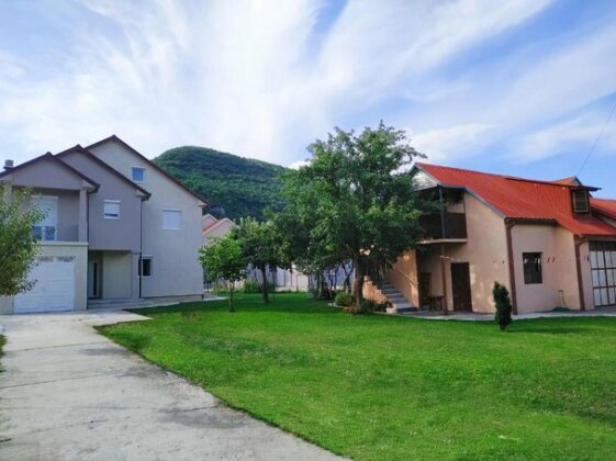 Apartments Gruda