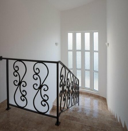 Emiia - Photo2