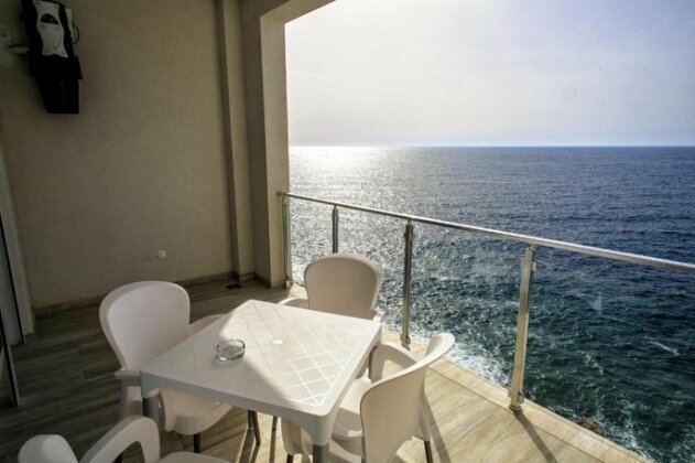 Nautilus Apartments - Photo4