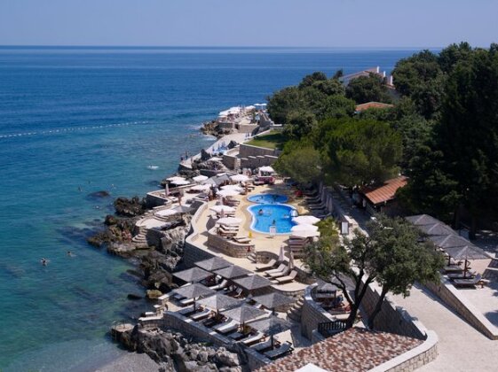 Wind Rose Resort - Photo2