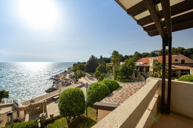 Wind Rose Resort - Photo3