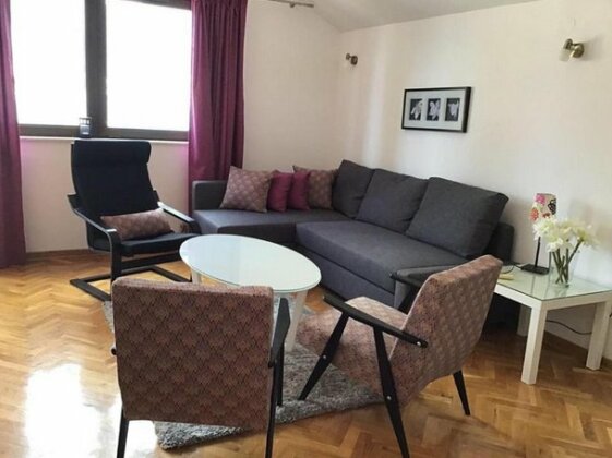 Apartman Njivice - Photo2