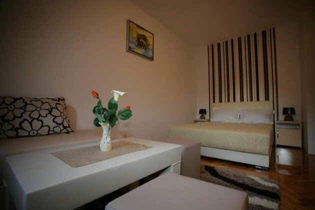 Apartments Obala - Katic - Photo5