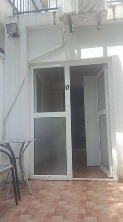 Solar Apartments - Photo4