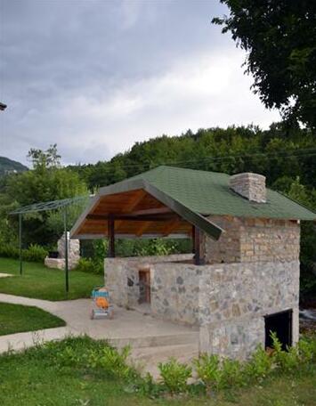 Rooms and Apartments Mirovic - Photo2