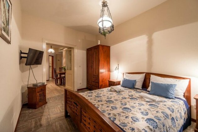 Apartments Leo Kotor - Photo4