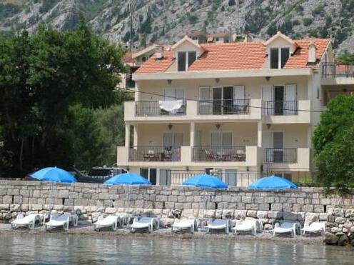Apartments Pejanovic