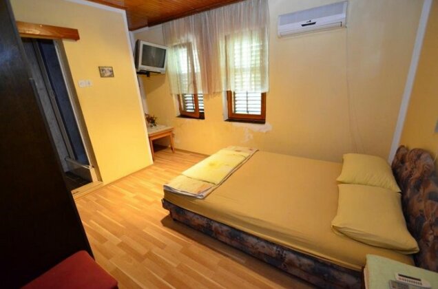 Apartments Villa Dobrota - Photo5