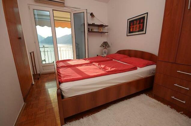Sealine Kotor House - Photo5