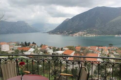 Sunset Apartments Kotor - Photo4