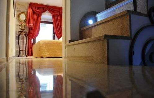 VG Three Bedroom Castle - Photo4