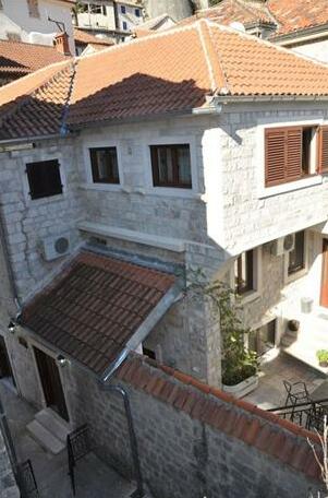 Villa Ivana Apartments - Photo2