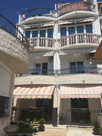 Monte Perla Residence