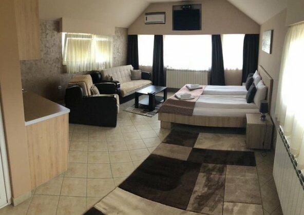 Apartmani Zecevic Niksic - Photo3