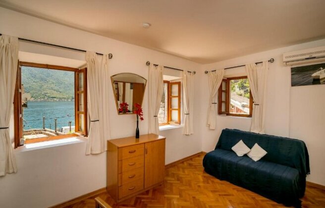 Holiday Home Hollick - Photo4