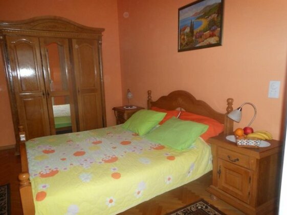 Lorena Rooms - Photo2