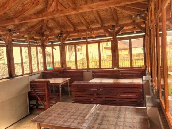 Riverside Guesthouse Plav - Photo3