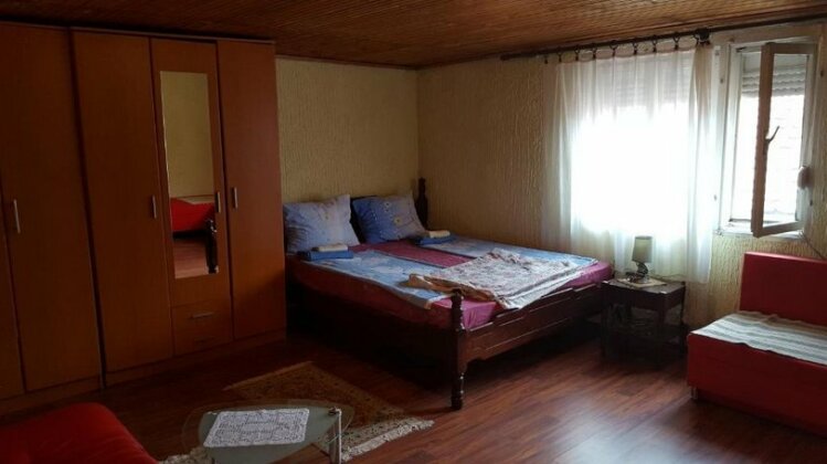 Apartmani Emil - Photo2