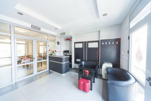 Garni Hotel Piramida - Photo2