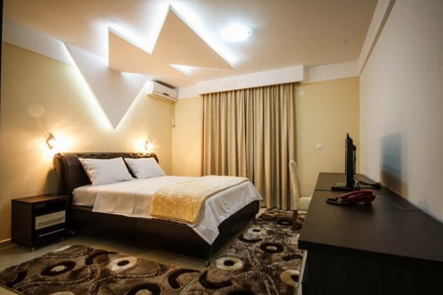 Hotel Oasis Podgorica - Photo4