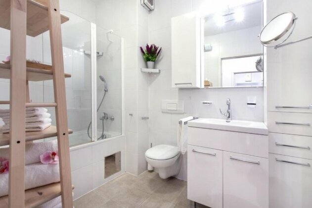 Relax Centar Apartment - Photo5
