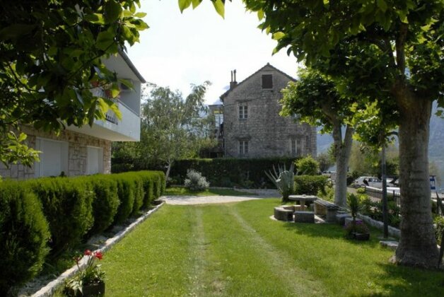 Apartments Ivanovic