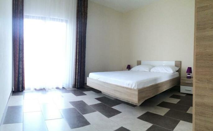 Apartments Ljoljic - Photo4