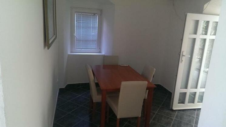 Apartments Prcanj - Photo2